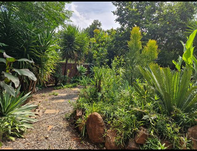 4 BEDROOM GOLF ESTATE FOR SALE IN SEASONS LIFESTYLE ESTATE